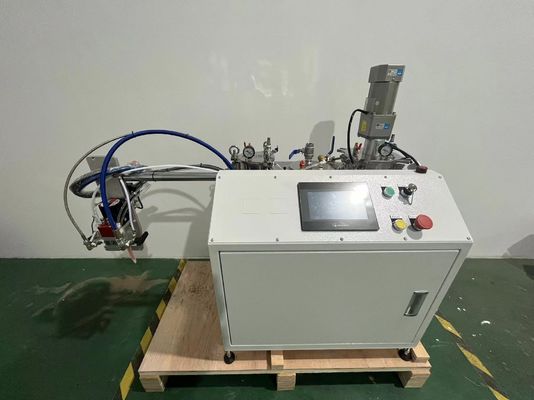 Kleefmachine voor het nauwkeurig mengen van tweecomponentmateriaal
