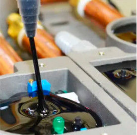 Vloeibare lijmverspreider voor volledig automatische Ab lijmpotmachine
