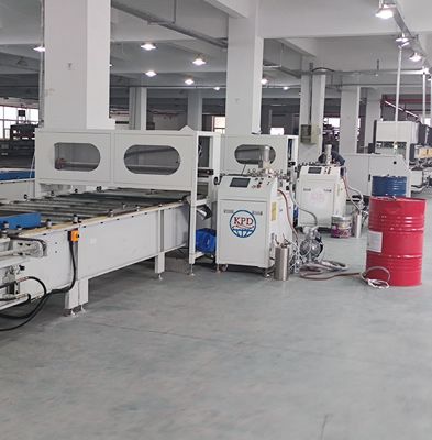 2k epoxyhars bespuitmachine voor honingraat paneel snelle en precieze toepassing