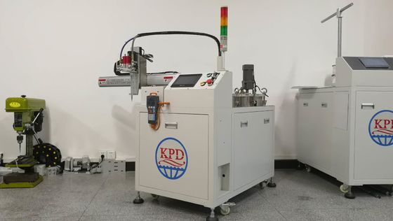 Transformatorpottenmachine met hars