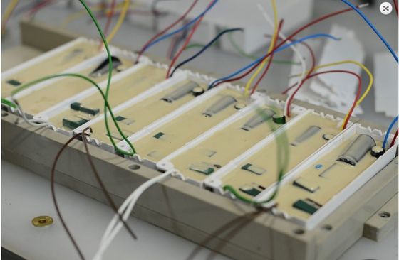 Ab Kleefmachine voor automatische vacuümdispensatie van epoxy kerncomponenten Pomp