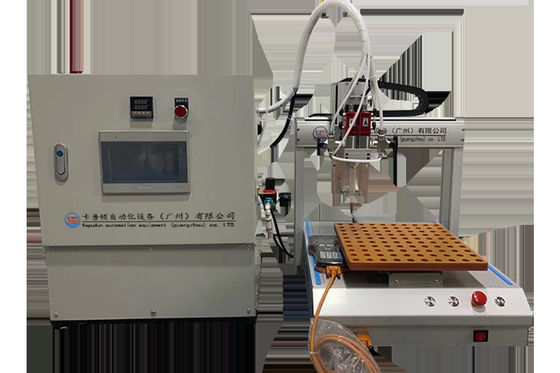 Automatische dispenser voor het meten van epoxyhars voor twee componenten van polyurethaan
