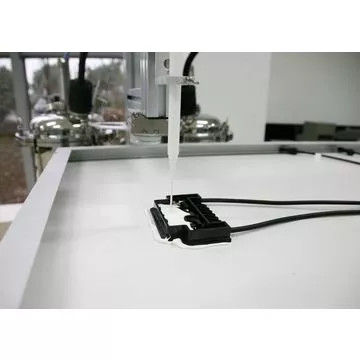 Elektronisch onderdeel potten met CNC en LED dispensing machine 2K hars potten 260KG